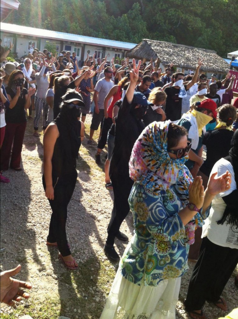 image-84b305d6b63a920c527a657ece49670f3e52e810f25d584f2a192ff376a626d3-V